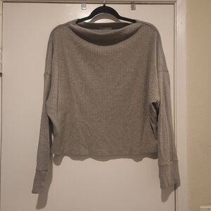 Gray Ribbed Long Sleeve Top
